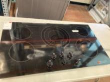 GE 36 in. Radiant Electric Cooktop in Black with 5 Elements*PREVIOUSLY INSTALLED*