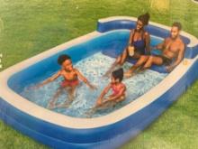 H2O GO Family Lounge Pool