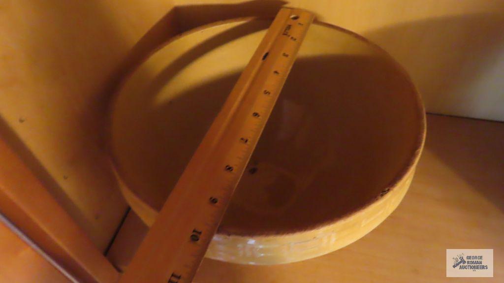 Pottery mixing bowl, marked nine on bottom