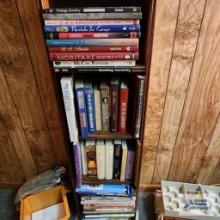 Lot of assorted collector's refernce books and leisure reading books