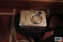 Fujifilm Fine Pix digital camera with case