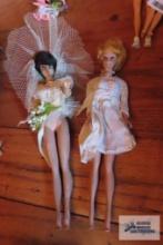1968 Midge and Barbie dolls