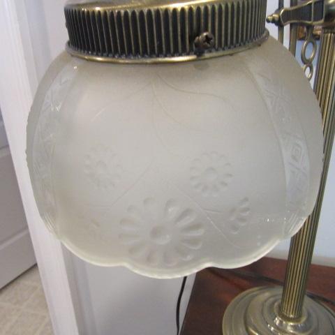 Antique Brass Finish Lamp with Frosted Shade