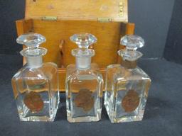 Rare Oak Perfume Bottle Tantulas w/bottles