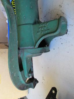 Vintage Columbiana Pump Co. #474-A Cast Iron Hand Pump