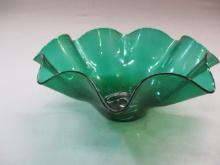 Blenko Green Glass Ruffled Bowl 10"w X 5"h