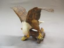 Vintage Majestic Bald Eagle Porcelain Figurine COR 1987 9"w X 6 1/2"