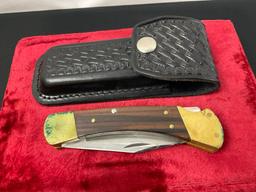 Vintage Classic Buck 110 Hunter Knife, Brass Bolsters and Wooden Handle