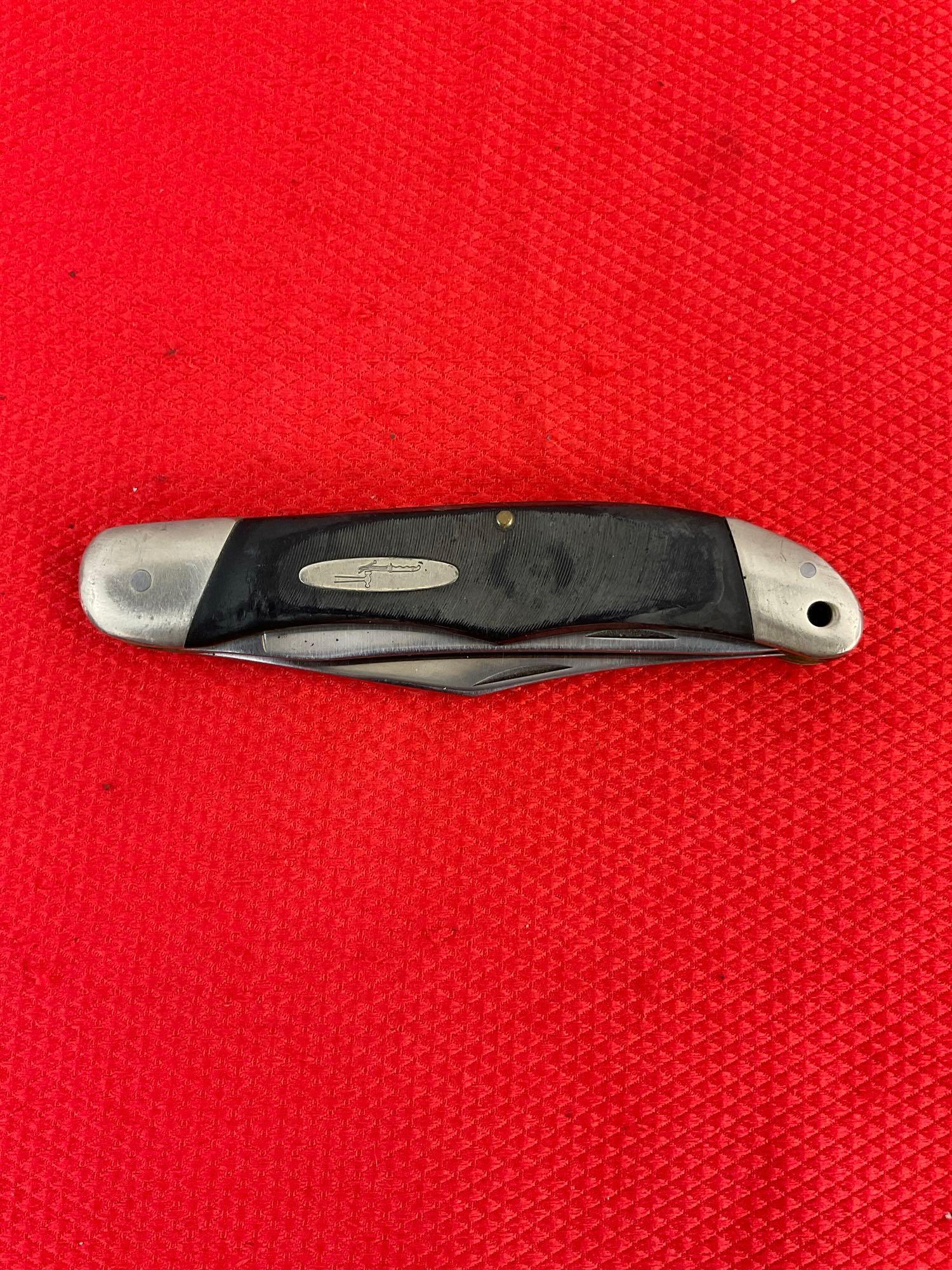 Vintage Buck 4" Steel Folding 2-Blade Trailblazer Pocket Knife Model 317 w/ Composite Handle. See