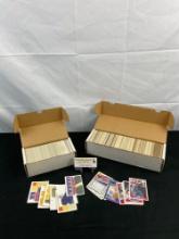 Approx. 900+ pcs Vintage Collectible Trading Card Assortment. DonRuss Baseball Cards. See pics.
