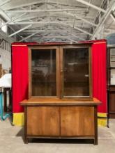 Vintage German Mid-Century Modern Locking Glass Fronted Maple Display Cabinet. See pics.