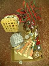 BL- Assorted Baskets & Woven Christmas Star