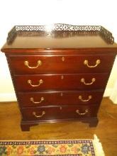 Wellington Hall Mahogany 4-Drawer Chest with Pierced Gingerbread Gallery