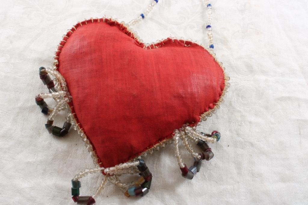 1913 Beaded Native American Heart Pillow