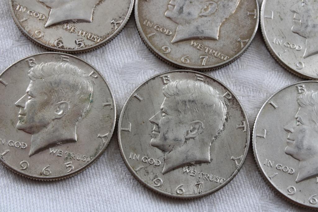 13 40% Silver 1965 & 1967 Kennedy Half Dollars
