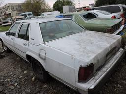 1991 Ford Crown Victoria Sedan - Former California Police Supervisors Car