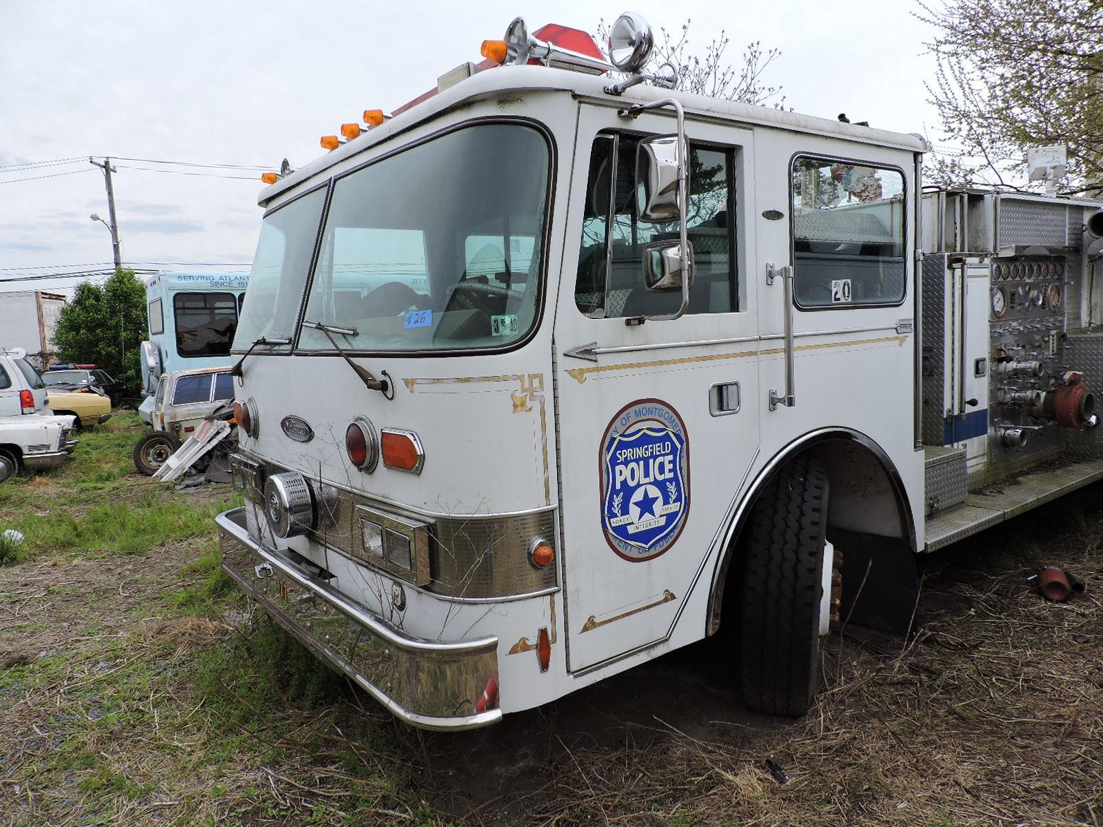 1983 Pierce Arrow Fire Engine with Detroit Diesel / Equipped at Pictured