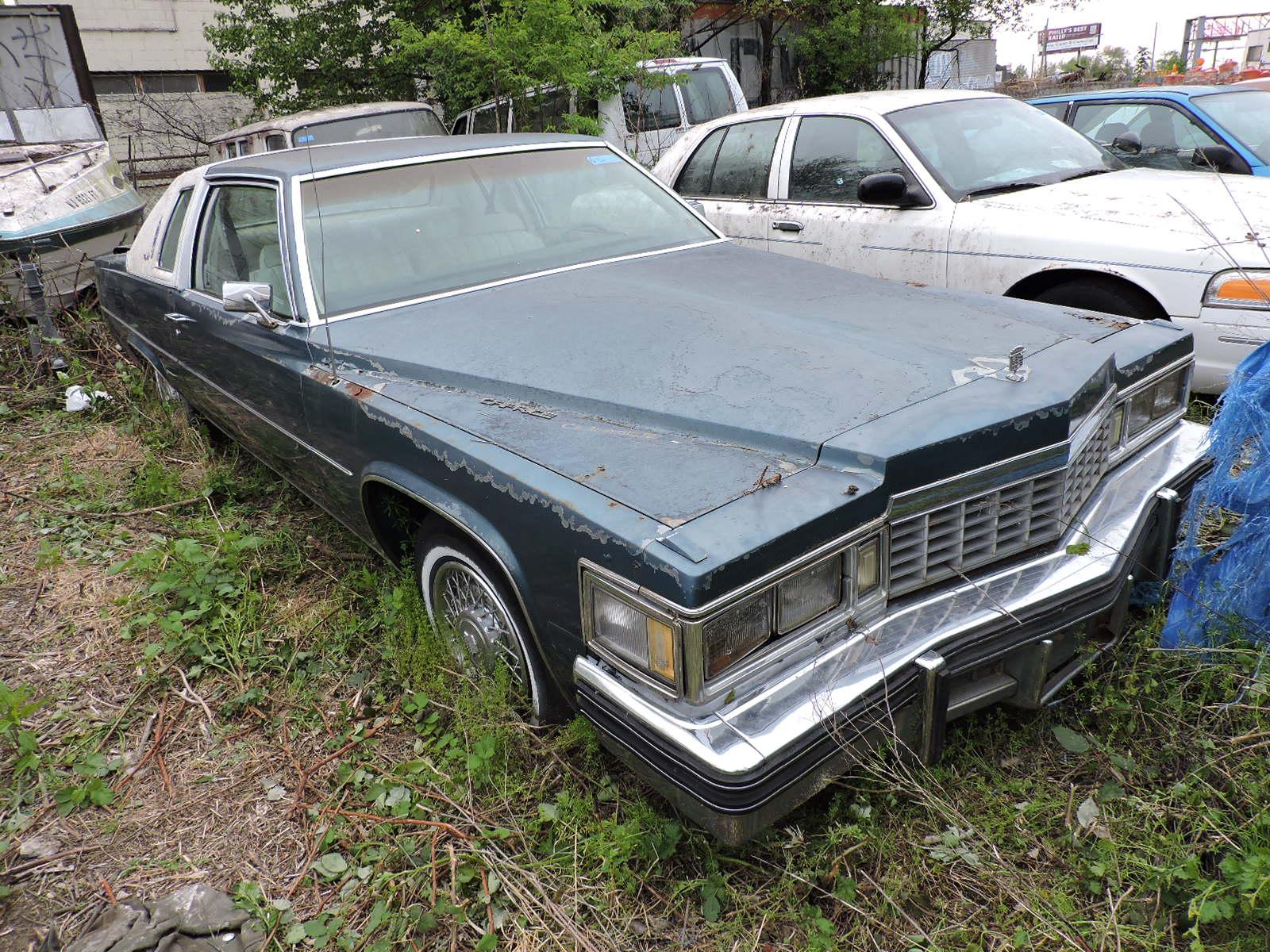 1977 Cadillac Coupe / V8, Auto / Title in Hand