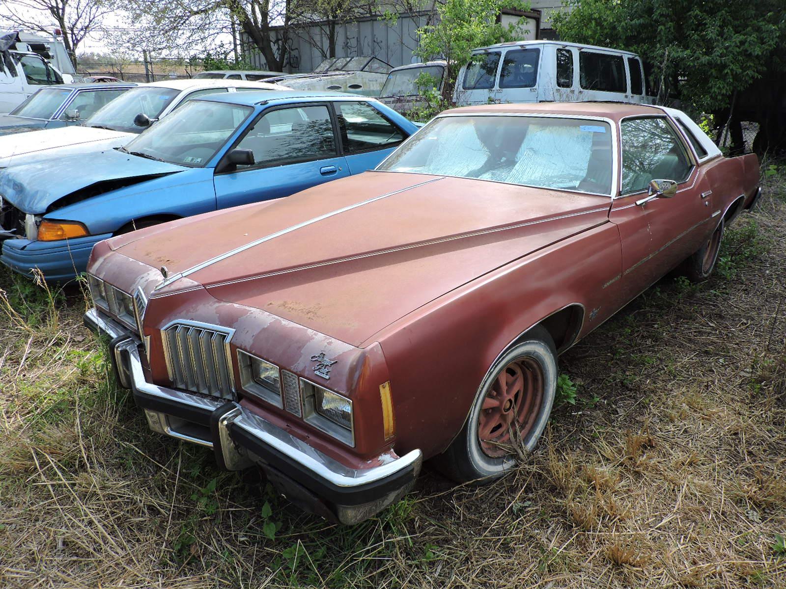 1977 Pontiac Grand Prix Coupe SJ - Power Features - Only 69K Miles