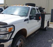 2013 Ford F350 4X4 Open Utility Body / Located: McAlester, OK