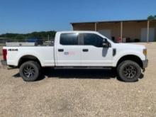 2017 Ford F250 Crew Cab Pickup / 216,073 Miles / Located: Carthage, TX