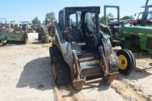 NH L228 SKID STEER