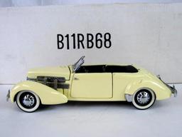 Franklin Mint 1:24 1937 Cord Phaeton Coupe