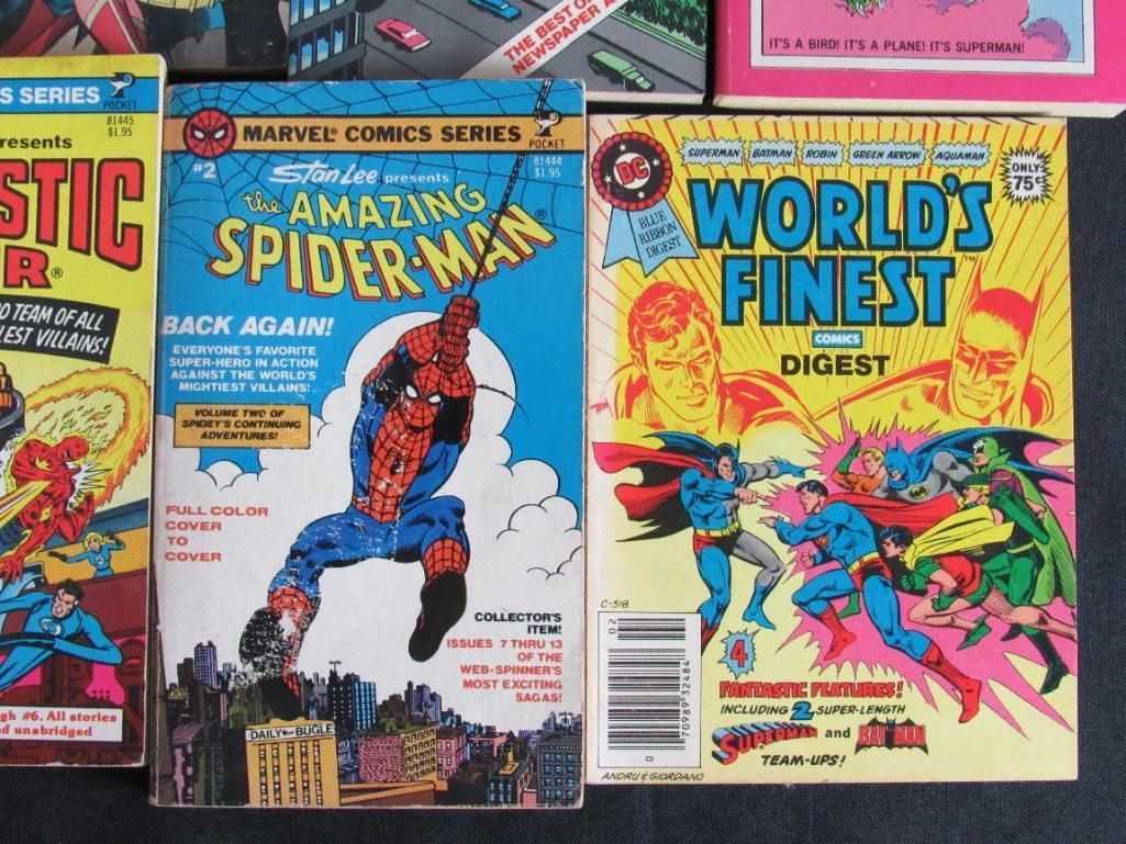 Grouping Vintage Comic Related Paperbacks & Digests- Marvel/ DC