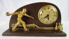 Excellent Vintage Mid-Century United Figural Bowling Clock