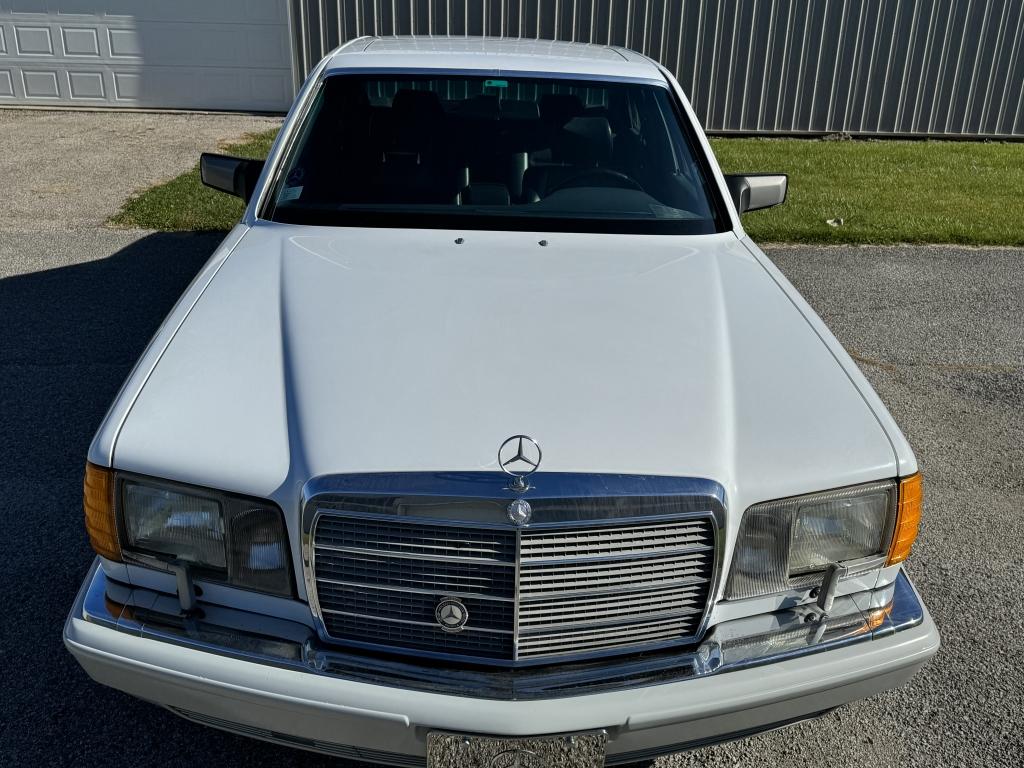 1991 Mercedes-Benz 560 SEL  NO RESERVE