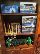 Lot Christmas Decorations Vintage Window Electric Candles, Everglow 10 Light Tinsel Tree Top