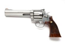 Smith & Wesson 686-4 Double Action Revolver, Caliber .357 Magnum
