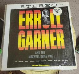 Erroll Garner and Maxwell Davis Trio Record $1 STS