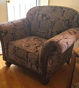 Oversized Chair $10 STS
