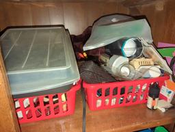 (DR) LOT OF ASSORTED ITEMS INCLUDING ART AND CRAFT ITEMS, DECORATION ITEMS, PLAYING CARDS,