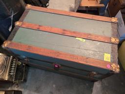 (BR2) VINTAGE T.J. GRIFFIN TRUNK FACTORY GREEN PAINTED WOOD STEAMER TRUNK WITH BRASS & OAK ACCENTS.