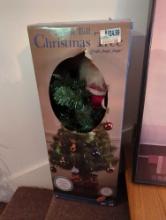 (DR) 2' TALL CHRISTMAS TREE, IN THE ORIGINAL OPEN BOX.
