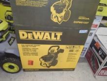 DEWALT 4400 PSI 4.0 GPM Cold Water Gas Pressure Washer, Model DXPW61337, Retail Price $899, Appears