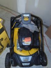 DEWALT 21" Briggs and Stratton 3-in-1 self propelled mower Please preview