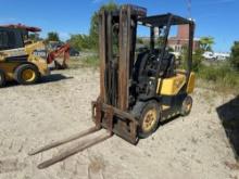DOOSAN G25P FORKLIFT SN:GB-00178 powered by LP engine, equipped with OROPs, 5,000lb lift capacity,