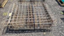 PALLET OF WIRE DECKING FOR PALLET RACKS SUPPORT EQUIPMENT