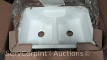 Lot on Pallet of 3 Karran Hampton Sinks, 3 Avonite KB3320 Acrylic Sinks