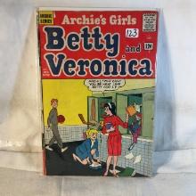 Collector Vintage Archie Series Betty and Veronica Comic Book No.102