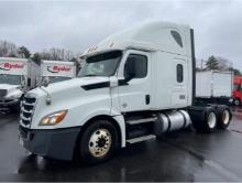 2020 FREIGHTLINER CASCADIA Serial Number: 1FUJHHDR9LLLM8122