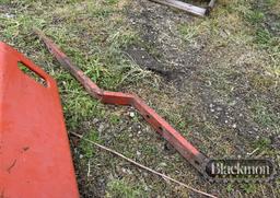 CHALMERS FENDERS & ANTIQUE TRACTOR SEAT
