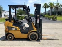 CATERPILLAR FORKLIFT MODEL 2C5000, LP POWERED, APPROX MAX CAPACITY 4750, MAX HEIGHT144in, TILT, S...