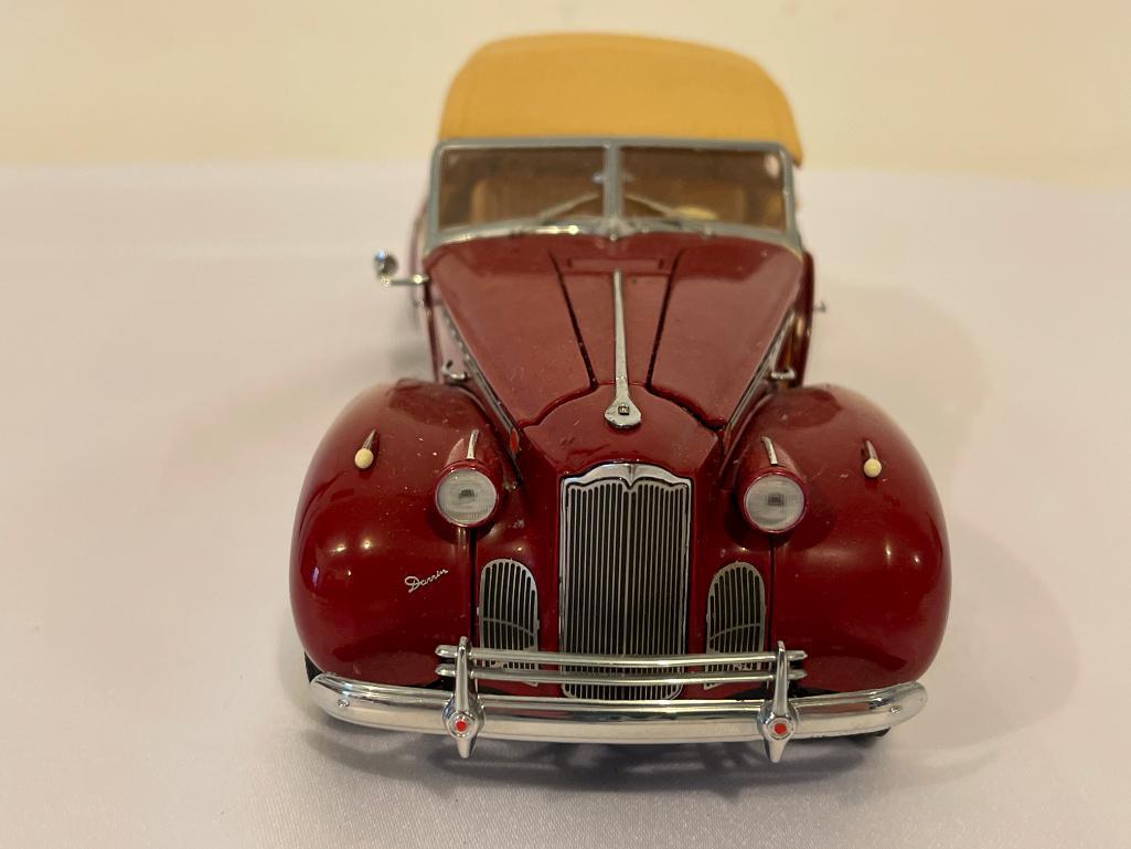 Franklin Mint Packard Victolia Die Cast Car