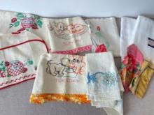 Group of Vintage Misc. Linens