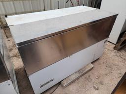 Beverage-Air Comm. S/S Refrigerator And/Or Freezer