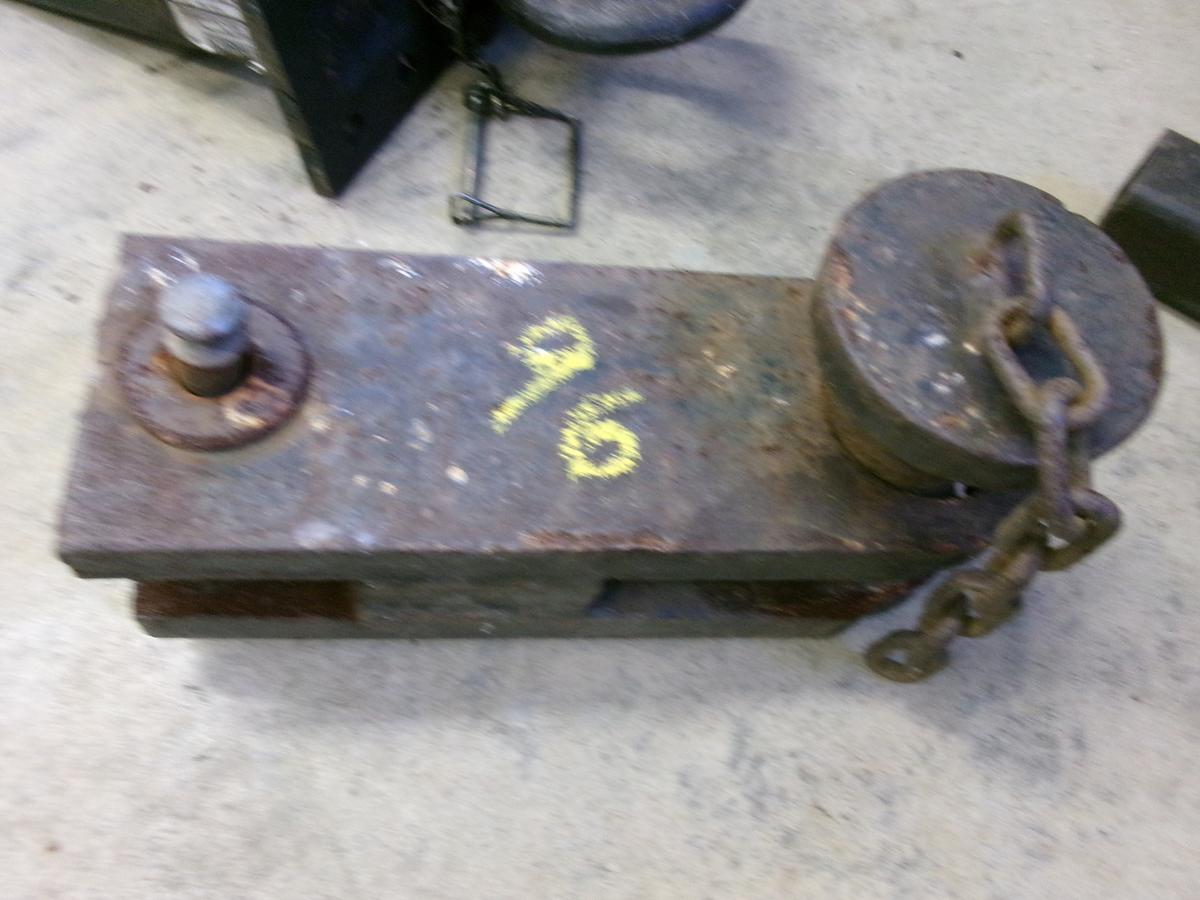 TRAILER HITCH